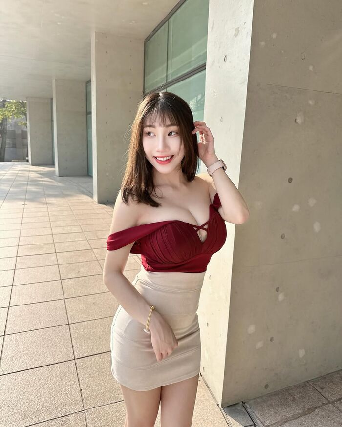 火爆身材「Ariea Chen」呼之慾出的上圍一看就淪陷 (49P) 4th image
