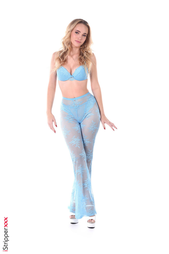 Istripper Athena Fleurs - Charming Bluette 3th image