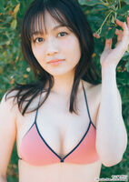 【Image】The beloved daughter of a famous professional baseball player, Aerin Hosokawa, who challenges swimsuit gravure, proudly shows off her bikini appearance at Yanmaga!!