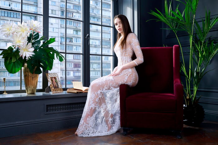 Eva Amari - Sensuous Gown (117P) 9th image