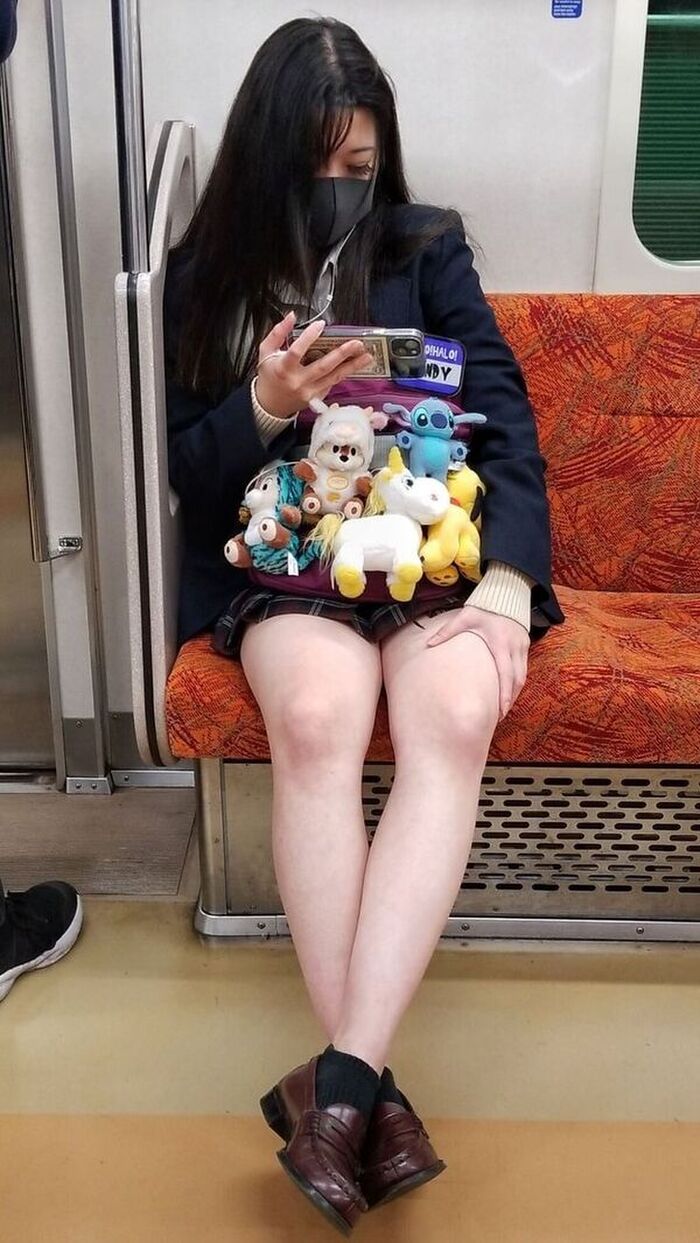 最近のJKの生意気な足、略して生足にくらくらするエロ画像71枚 40th image