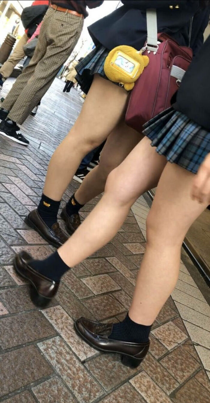 最近のJKの生意気な足、略して生足にくらくらするエロ画像71枚 56th image