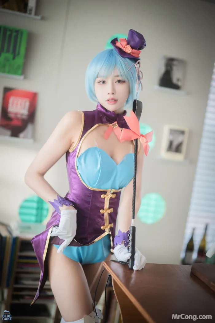 [BLUECAKE] YeonYu (연유): Vol.02 MY MASTER Magician (RED. Ver) (109 photos) 9th image