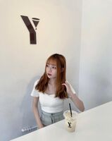 渾圓美breast「華華」顔值甜美,笑起來超迷人 (21P)