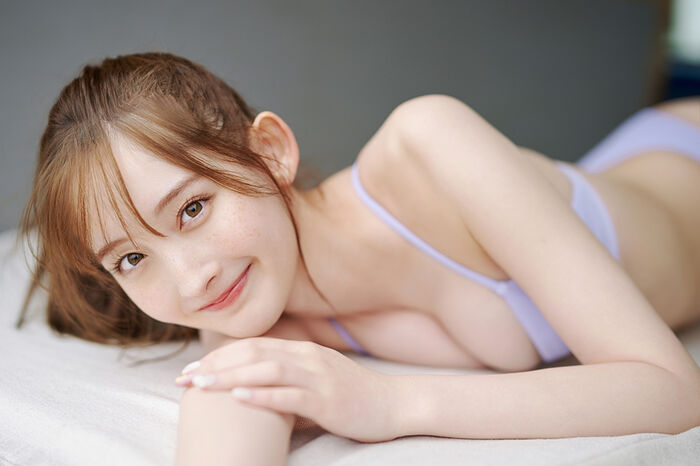 [Image] 'Too angelic' active female college student, swimsuit gravure is too beautiful wwwwwww Canadian half beauty, Nana Cecil, young gangan reveals fair-skinned beautiful breasts!! 28th image