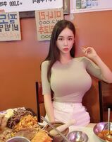 캔디슬 「身材兇到不科學」IG滿滿福利