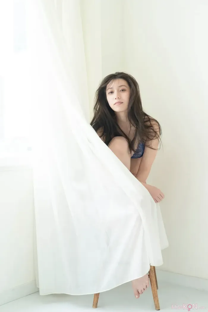 Airi Satō (佐藤あいり): Glossy bare skin Vol.2 (56 photos) 18th image